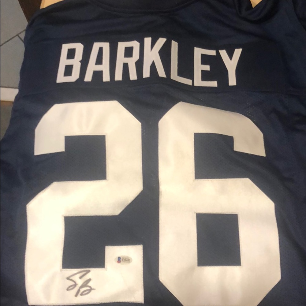 Saquan Barkley autographed Penn St. Jersey